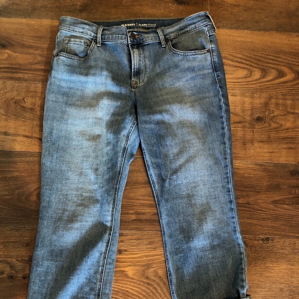 Ladies Old Navy jeans  Mid Rise Flare Sz 12